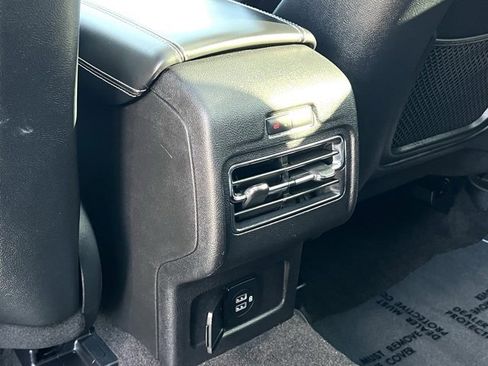 Used 2020 Lincoln Corsair FWD w/ Premium Package image 31