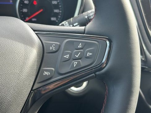 Used 2023 Chevrolet Equinox RS image 22