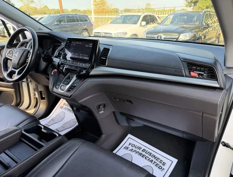 Used 2018 Honda Odyssey EX-L image 47
