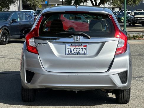 Used 2017 Honda Fit EX image 5