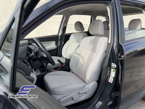 Used 2014 Subaru Forester 2.5i image 28