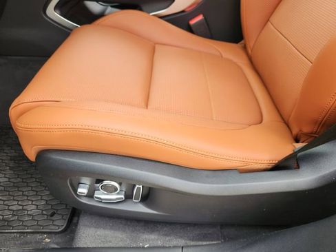 Used 2026 Jaguar F-PACE R-Dynamic S image 22