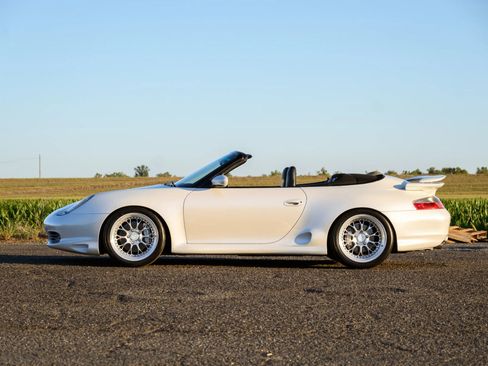 Used 2000 Porsche 911 Carrera 4 AWD/4WD image 28