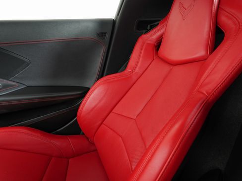 Used 2025 Chevrolet Corvette Z06 w/ Battery Protection Package image 27