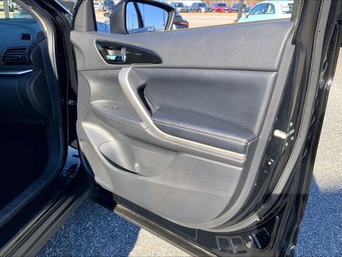 Used 2024 Mitsubishi Eclipse Cross SE image 21
