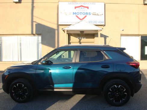 Used 2021 Chevrolet TrailBlazer LT w/ Convenience Package image 5