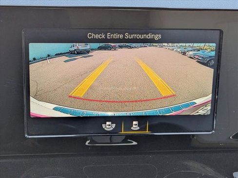 Used 2021 Mercedes-Benz GLA 250 4MATIC image 16