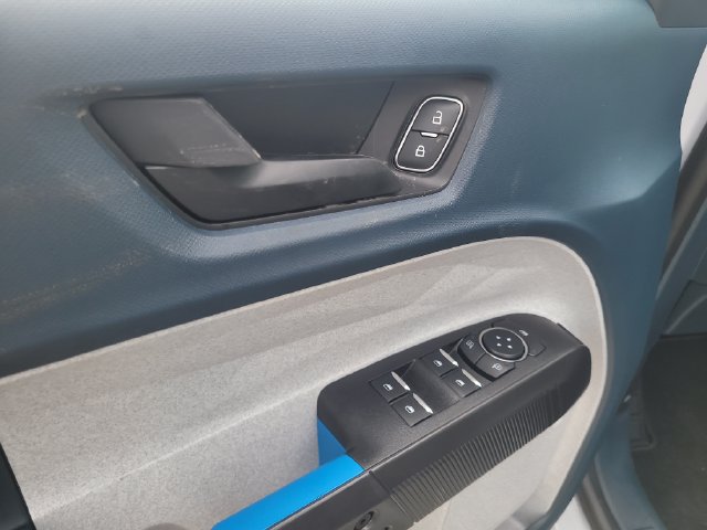 New 2026 Ford Maverick XLT w/ XLT Luxury Package FWD image 17