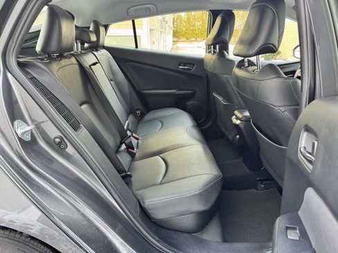 Used 2021 Toyota Prius Prime XLE w/ Carpet Mat Package (TMS) image 15