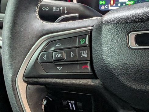 Used 2022 Jeep Grand Cherokee Limited 4xe w/ Luxury Tech Group II AWD/4WD image 21