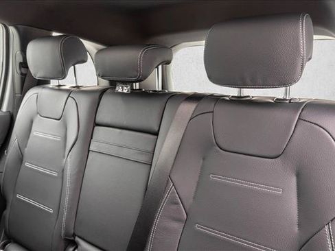 New 2026 Mercedes-Benz GLB 35 AMG 4MATIC image 24