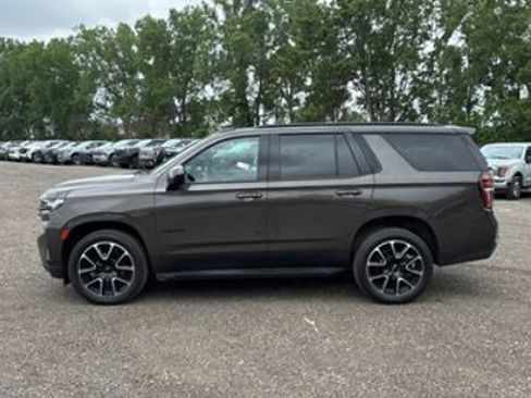 Used 2021 Chevrolet Tahoe RST w/ Rear Media and Nav Package AWD/4WD image 7