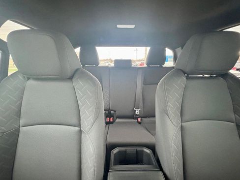 Used 2024 Toyota Tacoma SR image 27