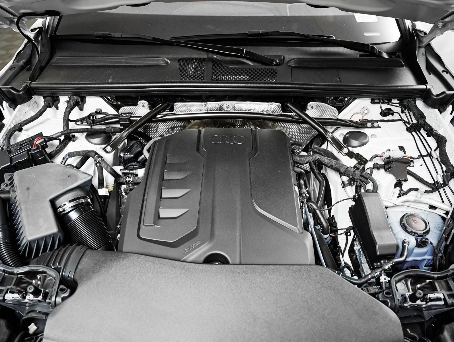 New 2026 Audi Q5 2.0T AWD/4WD image 4