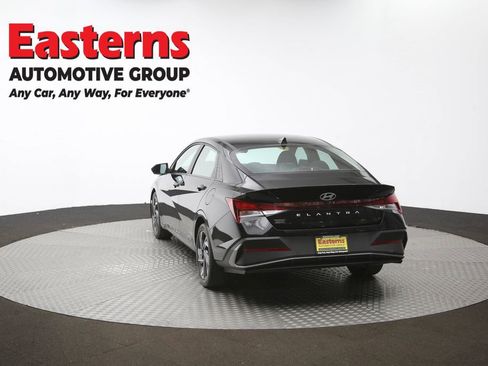 Used 2025 Hyundai Elantra Sport w/ Cargo Package image 65