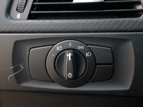 Used 2008 BMW M3 Sedan RWD image 42