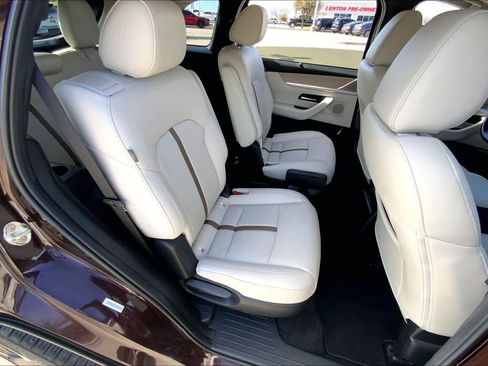 Used 2024 MAZDA CX-90 3.3 Turbo S w/ Premium Package image 20