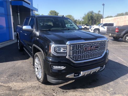 Used 2018 GMC Sierra 1500 Denali w/ Denali Ultimate Package image 4