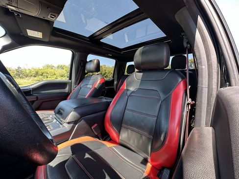 Used 2019 Ford F150 Lariat w/ Equipment Group 502A Luxury image 23