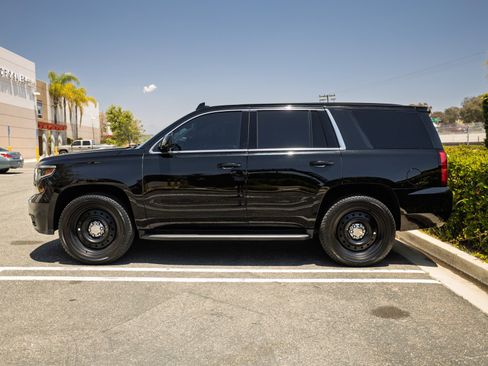 Used 2018 Chevrolet Tahoe 2WD w/ Remote Keyless Entry Package image 8