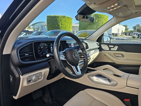 Used 2023 Mercedes-Benz GLE 450 4MATIC image 5