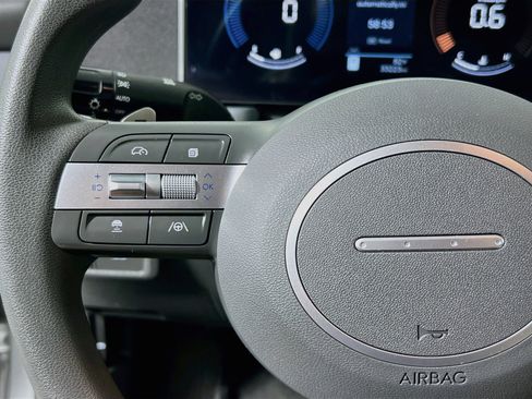 Used 2025 Hyundai Sonata SEL FWD image 18