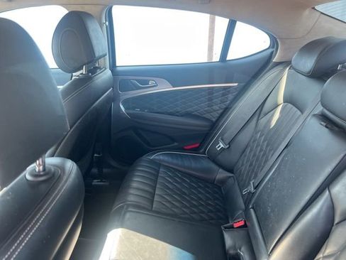 Used 2021 Genesis G70 2.0T w/ Prestige Package image 7