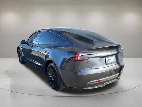 Used 2025 Tesla Model 3 Long Range RWD image 4