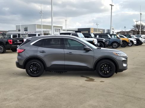 Used 2022 Ford Escape SE w/ Convenience Package image 5