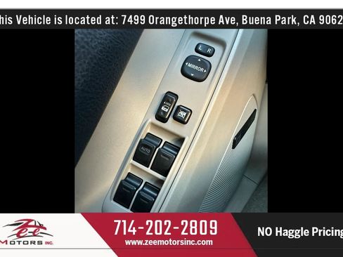 Used 2009 Toyota 4Runner Limited AWD/4WD image 35