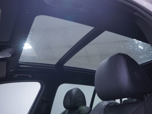 Used 2026 BMW X5 sDrive40i w/ M Sport Package RWD image 8