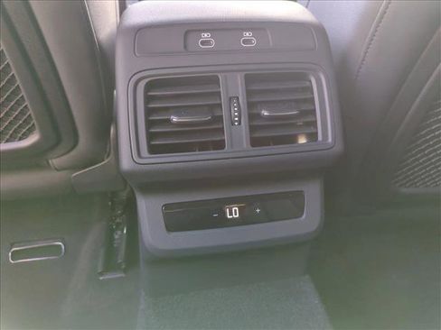 Certified 2025 Audi Q5 Premium Plus w/ Premium Plus image 18