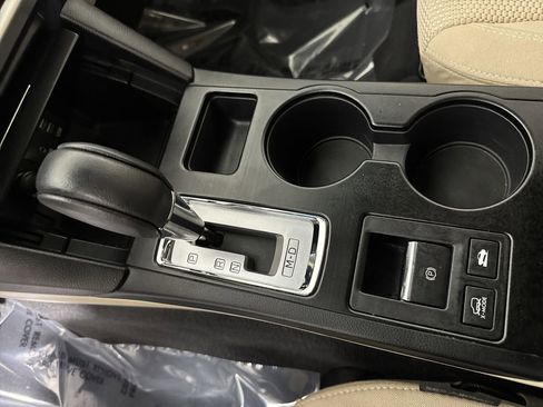 Used 2018 Subaru Outback 2.5i Premium w/ Popular Package #1 image 13