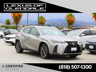 Certified 2022 Lexus UX 200 F Sport w/ Accessory Package (Z2)