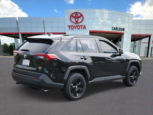 Certified 2025 Toyota RAV4 XLE AWD/4WD image 5