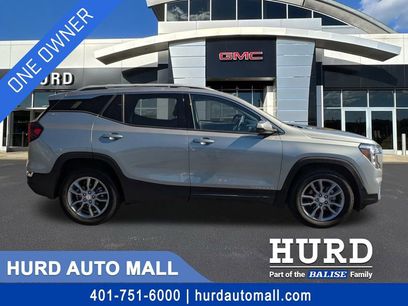 Used 2024 GMC Terrain SLT