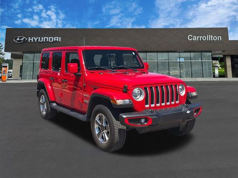Used 2022 Jeep Wrangler Unlimited Sahara w/ Cold Weather Group AWD/4WD image 3