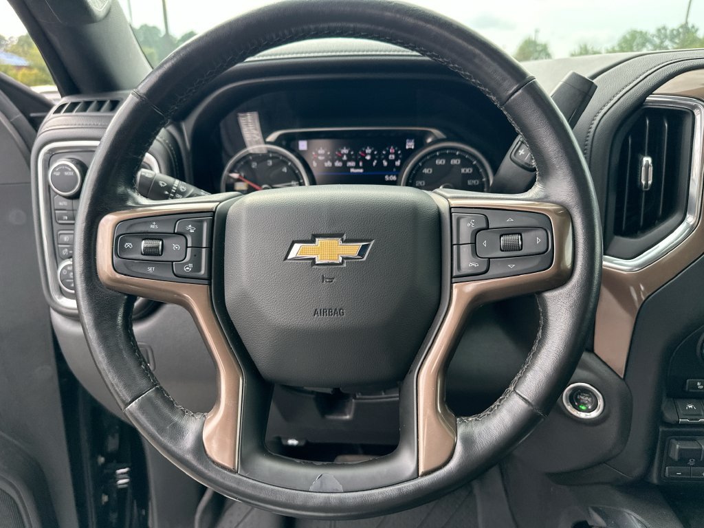 Used 2021 Chevrolet Silverado 1500 High Country w/ Technology Package AWD/4WD image 18