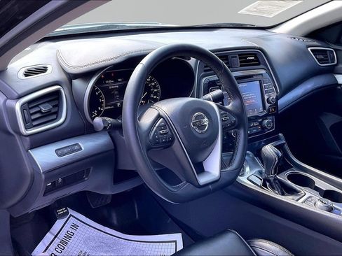 Used 2018 Nissan Maxima 3.5 SV FWD image 19