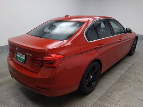 Used 2017 BMW 330i Sedan RWD image 9