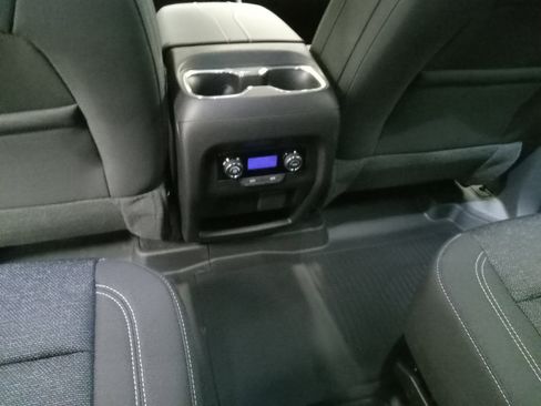 New 2026 Chevrolet Traverse LT w/ Driver Confidence Package image 19