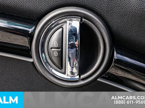 Used 2022 MINI Cooper SE image 47