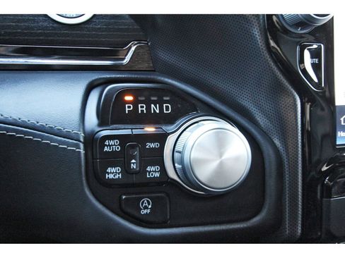 Used 2024 RAM 1500 Limited w/ Body Color Bumper Group image 27