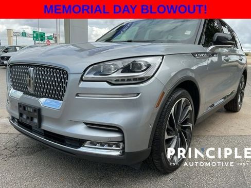 Used 2020 Lincoln Aviator Reserve w/ Equipment Group 202A AWD/4WD image 4