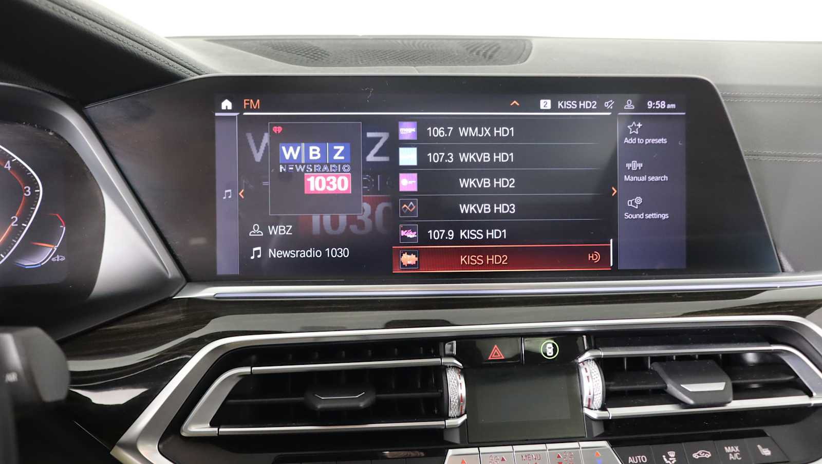 Used 2020 BMW X5 xDrive40i w/ Premium Package AWD/4WD image 27