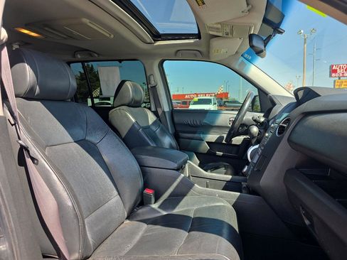 Used 2010 Honda Pilot Touring image 21