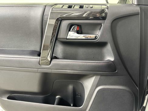 Used 2021 Toyota 4Runner TRD Off-Road image 22