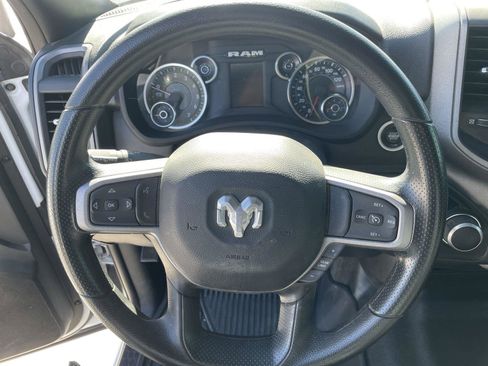 Used 2024 RAM 2500 Tradesman w/ Chrome Appearance Group image 13