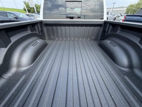 Used 2022 RAM 1500 Big Horn AWD/4WD image 13