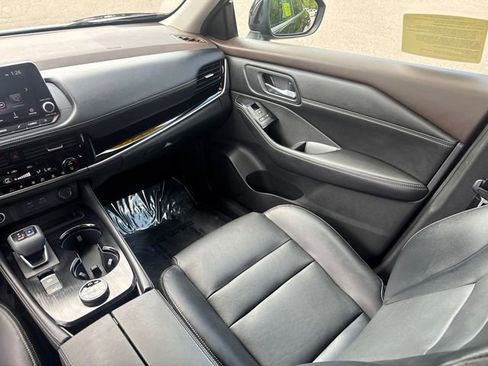 Used 2022 Nissan Rogue SL image 24